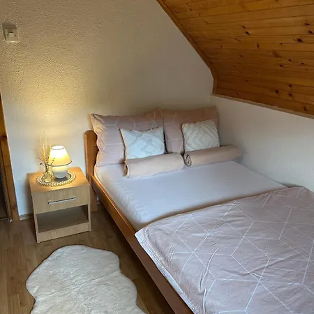 Ferienhaus Planinska Kuca Za Odmor Peric *